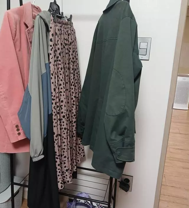 [네이버브랜드스토어 리뷰] 가격대비 쓸만해요, 튼튼하진않아요