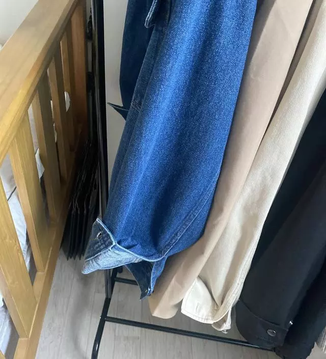 [네이버브랜드스토어 리뷰] 디자인 심플하고 가격대비 튼튼해요
