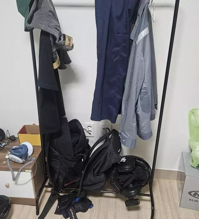 [네이버브랜드스토어 리뷰] 숙소생활하면서 쓰기 간편하고 적당한사이즈같네요 만족합니다