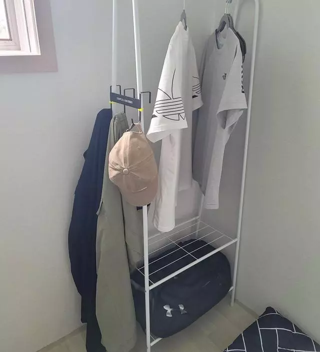 [네이버브랜드스토어 리뷰] 하루 이틀 입고 세탁할 여름옷 걸어두려고 사봤어요.
