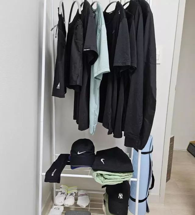 [네이버브랜드스토어 리뷰] 남편 운동복 놓을려고 샀어요 ㅋ딱이에요