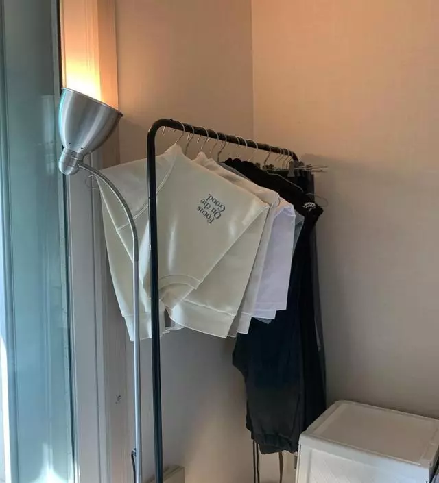 [네이버브랜드스토어 리뷰] 조립 쉽고, 마감 깔끔합니다. 가성비 좋아요.