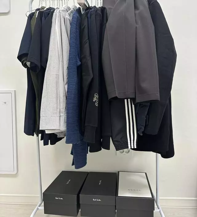 [네이버브랜드스토어 리뷰] 배송 엄청빠르고 다른 공구없이 쉽게 설치해서 잘쓰고 있습니다.