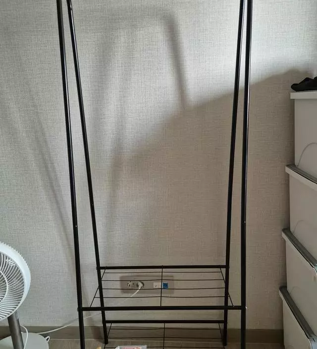 [네이버브랜드스토어 리뷰] 괜찮은데 두군데 벗겨짐이 있어서 아쉽네요