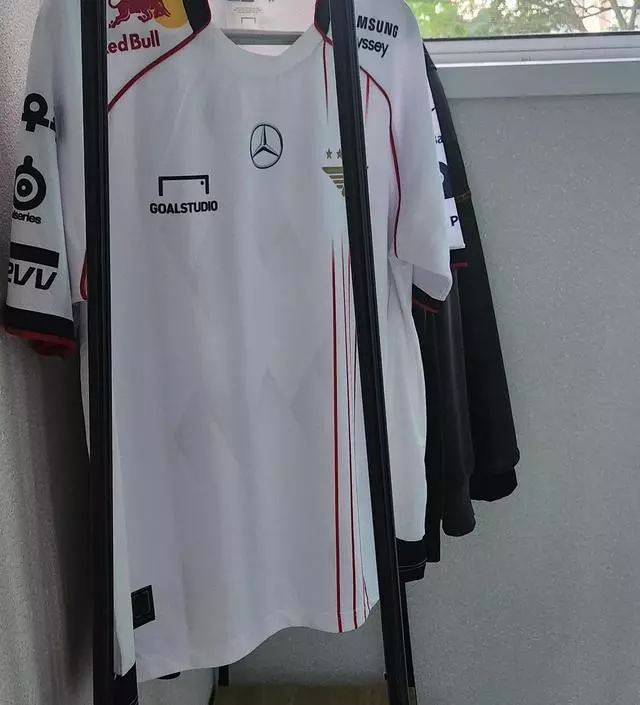 [네이버브랜드스토어 리뷰] 행거가 부족했는데, 가성비 정말 좋아요