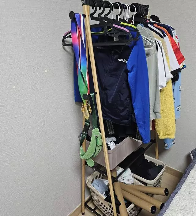 [네이버브랜드스토어 리뷰] 일단 아이옷이 눈에 보이니 찾아서 꺼내입기 편하고 너저분하지 않게 세련되어 보여요
