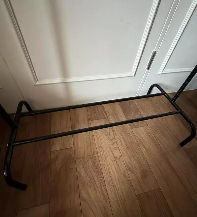 [네이버브랜드스토어 리뷰] 쉽게 조립할 수 있어서 설치하는데 편했어요
