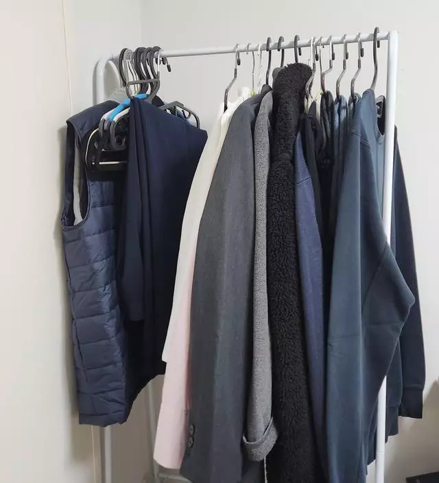 [네이버브랜드스토어 리뷰] 사이드에 알맞은 옷걸이 행거가 필요했는데 딱입니다!!
