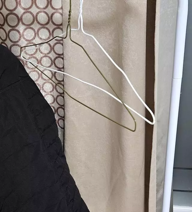 [네이버브랜드스토어 리뷰] 딱 원하던 슬림햐 사이즈에요~~~하나 더 사려고 고민중입니다~