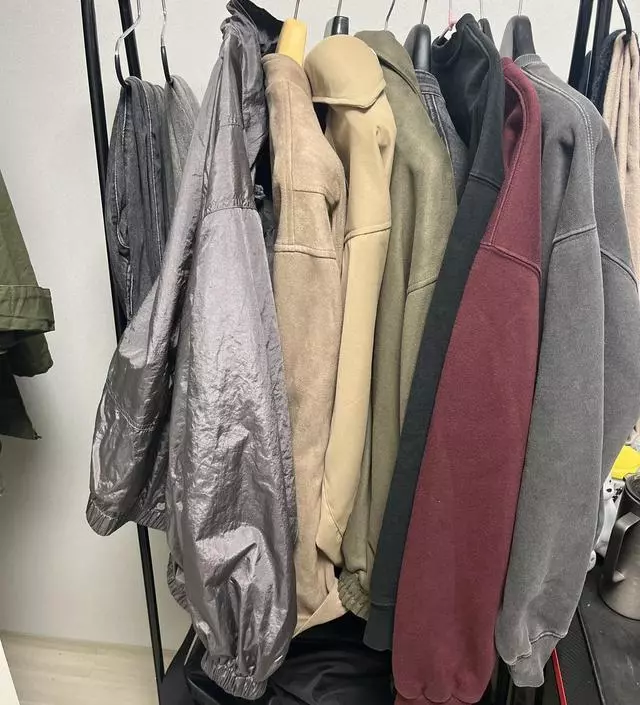 [네이버브랜드스토어 리뷰] 가성비 좋습니다 보기보다 튼실하구여 공간 딱좋고 무엇보다도 배송이 말도안되게빠릅니