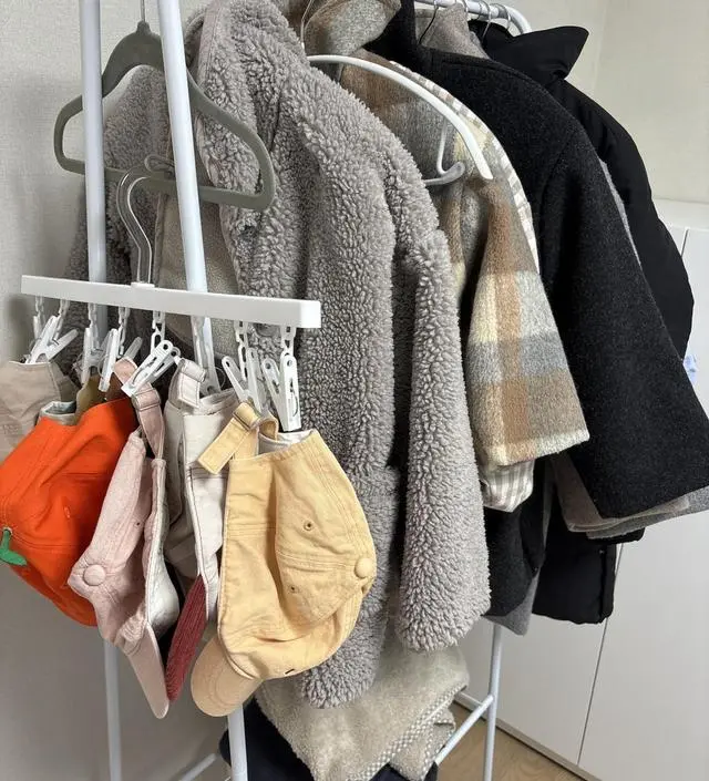 [네이버브랜드스토어 리뷰] 아이들 겨울 겉옷을 걸어둘데가 없어서 구매했는데 딱좋아요