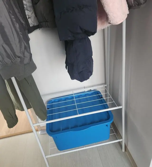 [네이버브랜드스토어 리뷰] 부품 한개가 누락되어 기다린 시간이 있었지만 조립하고 나니 너무 만족합니다~ 작은집