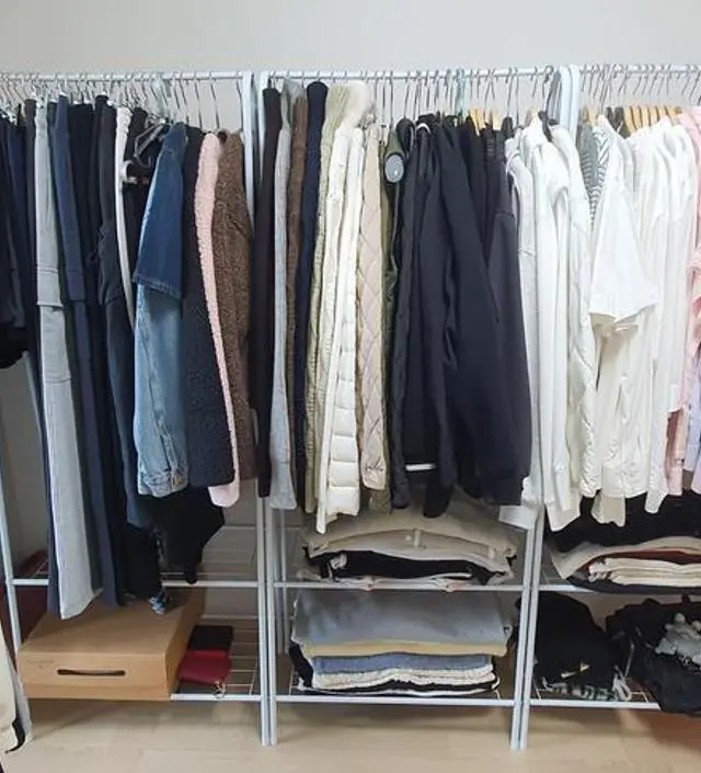 [네이버브랜드스토어 리뷰] 세번째 샀어요 계속 사게되네요 이러다 온 방을 다채우겠어요 또 살거같은 느낌이 듭니