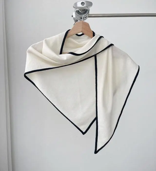 [네이버브랜드스토어 리뷰] 반짝반작 예쁩니다 만족스럽습니다