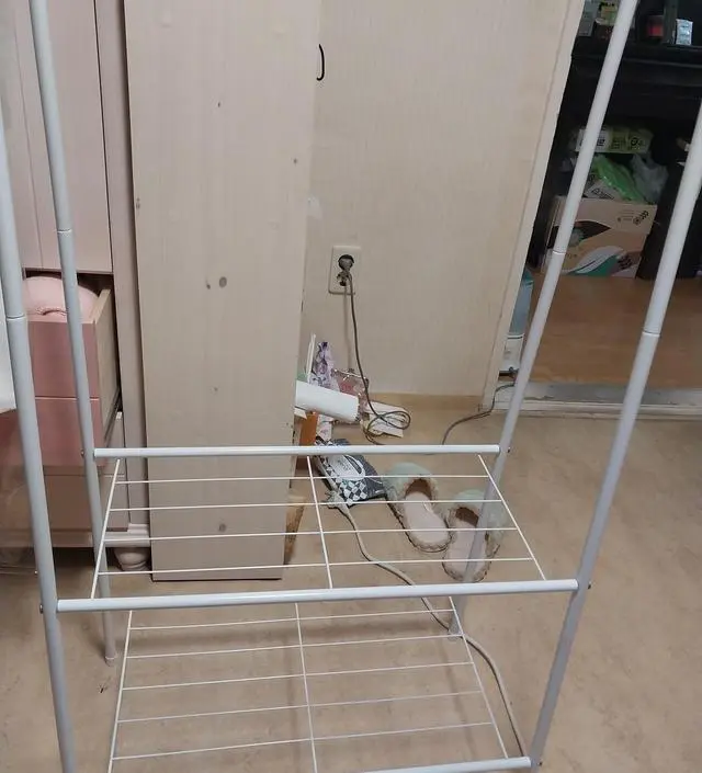 [네이버브랜드스토어 리뷰] 방정리를 위해 구입했는데 조립도 간단하고 좋아요. 잘 쓰겠습니다