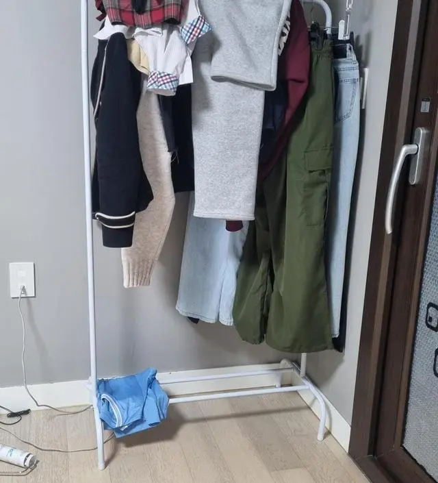 [네이버브랜드스토어 리뷰] 가단하게 짜투리 공간에 사용할려고 재구매 했네요.