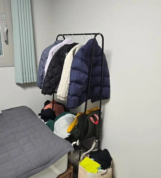 [네이버브랜드스토어 리뷰] 아이들방에 겉옷이랑 가방놓으려거 샀는데 아주 잘삿어요