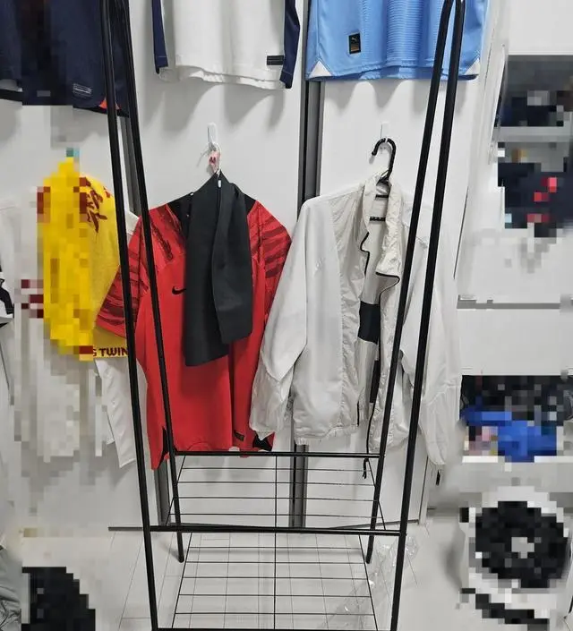 [네이버브랜드스토어 리뷰] 문제없이 잘 쓰고있고 생각보다 많이 걸수있어요