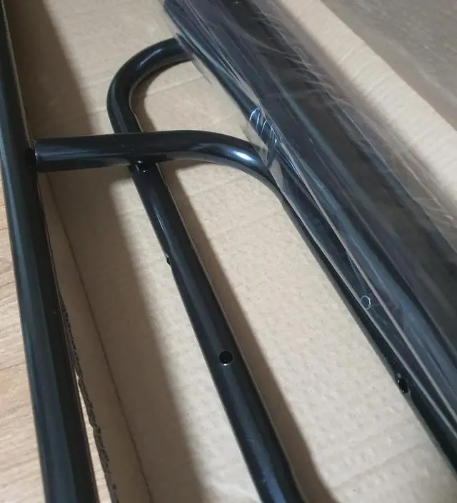 [네이버브랜드스토어 리뷰] 조립하기 쉬웠어요. 튼튼하다고는 말 못하겠지만 가성비 생각하면 매우 만족스러워요.