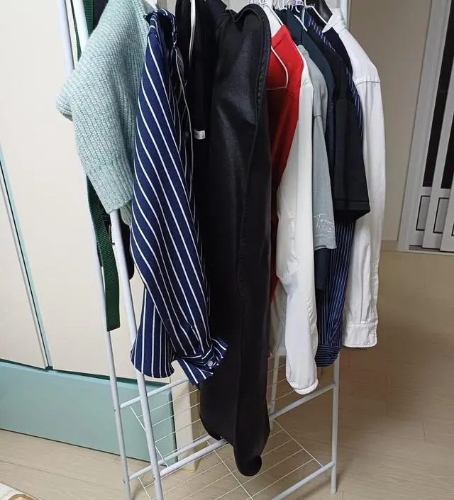 [네이버브랜드스토어 리뷰] 작을까 걱정했는데 적당한 사이즈 잘 구입한것같습니다
