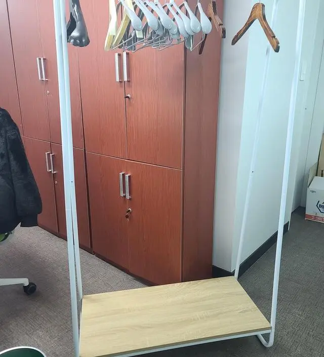 [네이버브랜드스토어 리뷰] 심플한 디자인에 비해 견고한 내구성에 만족합니다