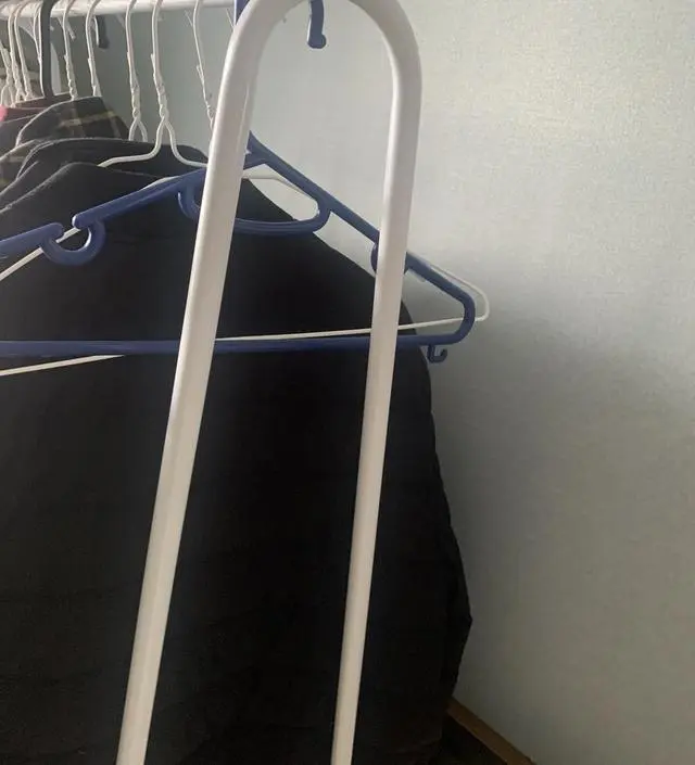 [네이버브랜드스토어 리뷰] 깔끔하고 옷도 많이 걸려여~