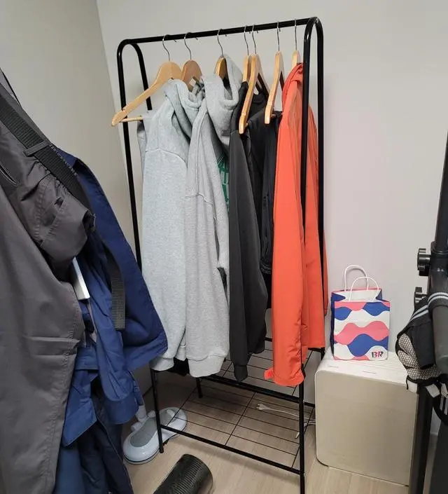 [네이버브랜드스토어 리뷰] 진짜 운동할때 입는 옷들 정리해서 바로바로 꺼내입기에 최적화 입니다
