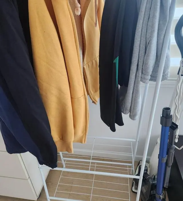 [네이버브랜드스토어 리뷰] 간단하게 조립해서  작은공간에 쏙~~
