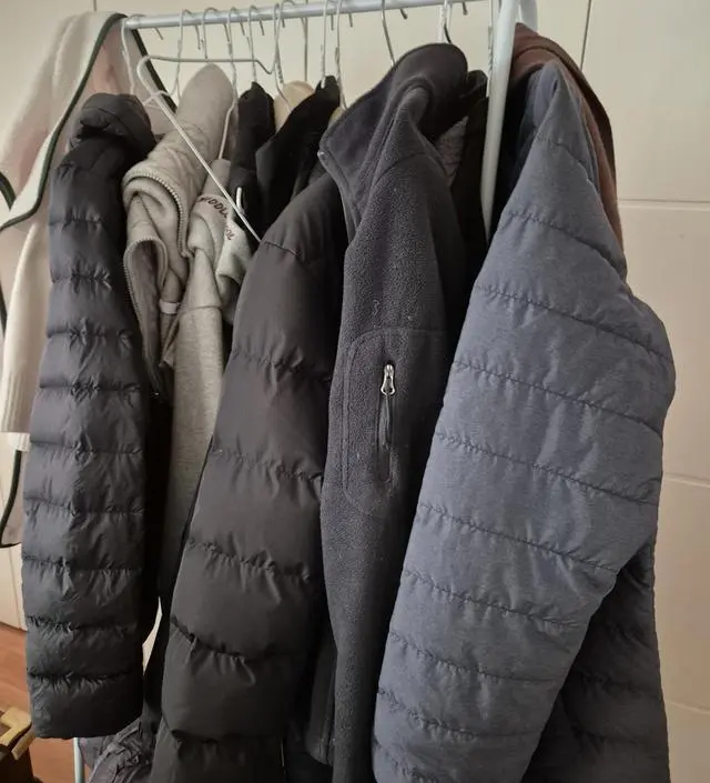 [네이버브랜드스토어 리뷰] 견고함. 아래쪽 바지 수납 가능.
