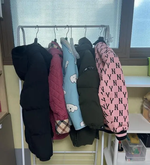 [네이버브랜드스토어 리뷰] 아이방에 사용하려고 주문했어요
