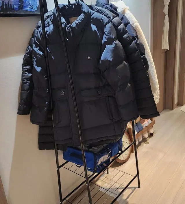 [네이버브랜드스토어 리뷰] 집에오면 가방던지고 외투 던지는 아이의
