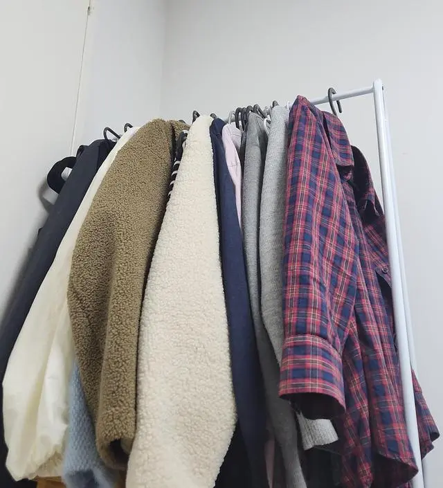 [네이버브랜드스토어 리뷰] 좁은 방에 안성맞춤이에요
