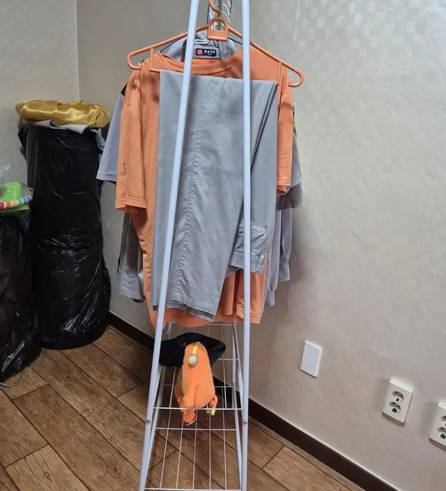 [네이버브랜드스토어 리뷰] 깔끔하니 간편해서 좋네요
