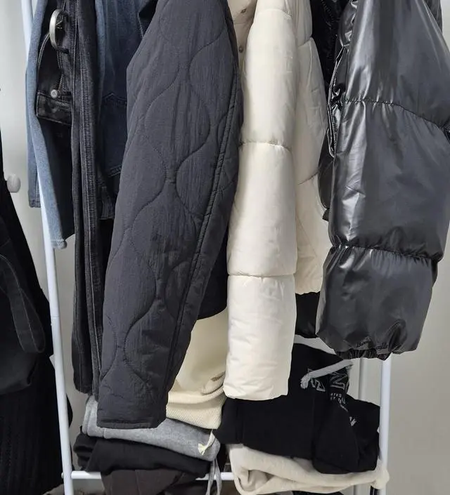 [네이버브랜드스토어 리뷰] 날씨 추워지면서 겨울 옷을 꺼내놓다보니 공간이 부족해서 추가로 들여놨어요. 생각보다