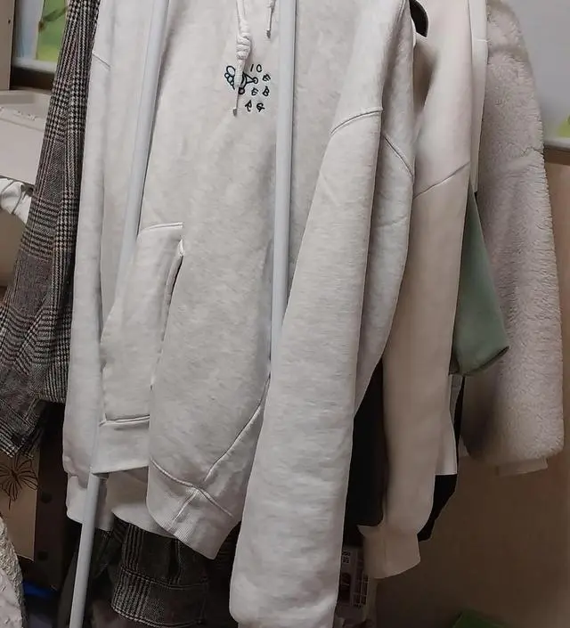 [네이버브랜드스토어 리뷰] 수납도 충분하고 옷도 많이 걸리고 좋아요