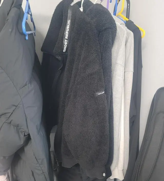 [네이버브랜드스토어 리뷰] 아들방에 놓고 사용중이요
