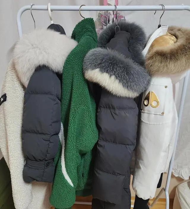 [네이버브랜드스토어 리뷰] 가격대비 딱 맞는 제품입니다 견고하지는 않아도 나름 괜찮아요