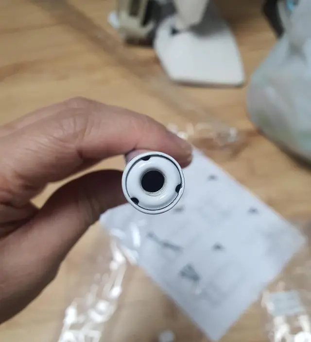 [네이버브랜드스토어 리뷰] 옷방에 겉옷걸려고 구매했어요~
