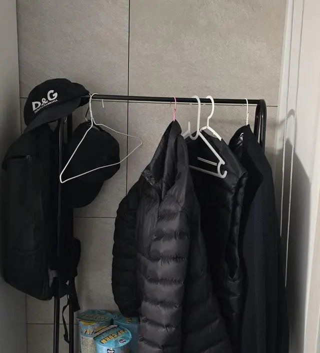 [네이버브랜드스토어 리뷰] 너저분했던 거실이 깔끔해졌어요
