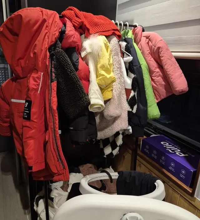 [네이버브랜드스토어 리뷰] 아이옷을 걸어둘곳이 부족해서
