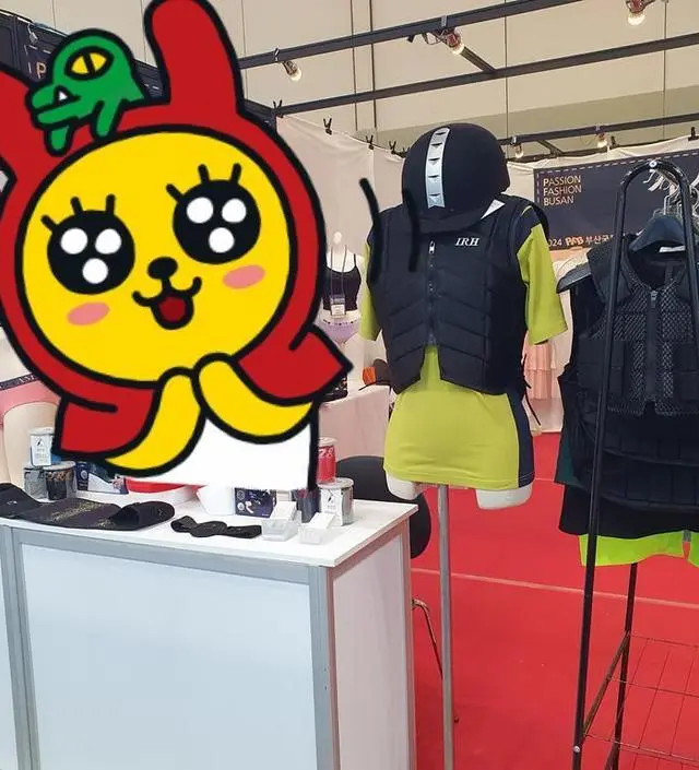 [네이버브랜드스토어 리뷰] 옷걸이 전시용으로 잘 사용하였습니다
