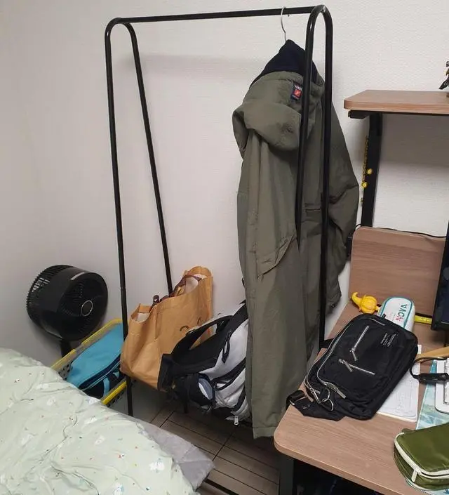 [네이버브랜드스토어 리뷰] 아이방 옷걸이로 잘 사용 중입니다.