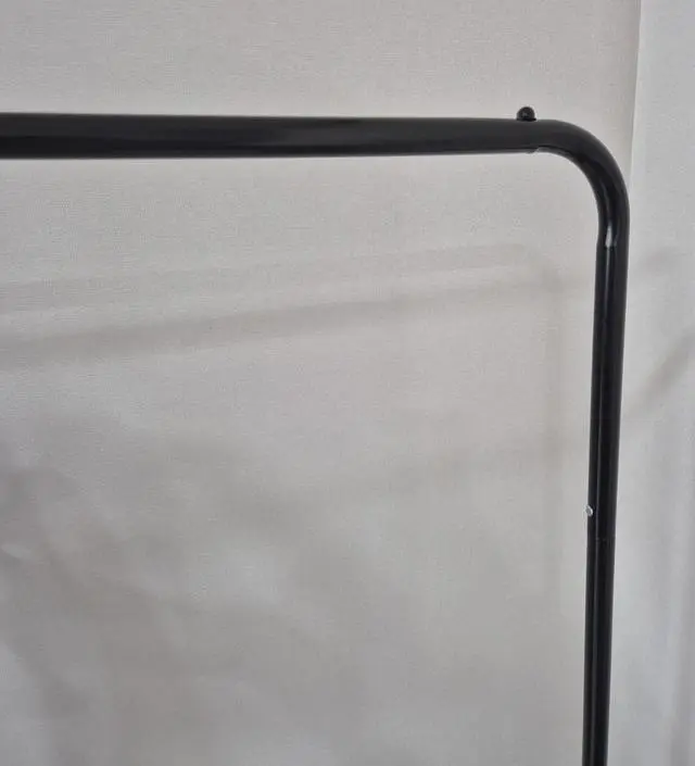 [네이버브랜드스토어 리뷰] 배송 빨리왔고 조립해서 사용하고 있습니다.