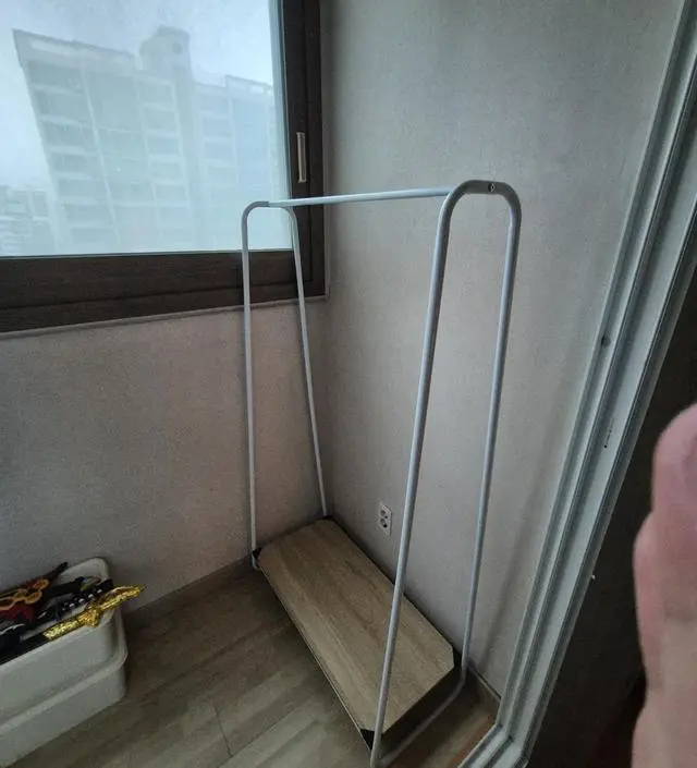 [네이버브랜드스토어 리뷰] 견고하고 편하게 쓰기 좋아요.