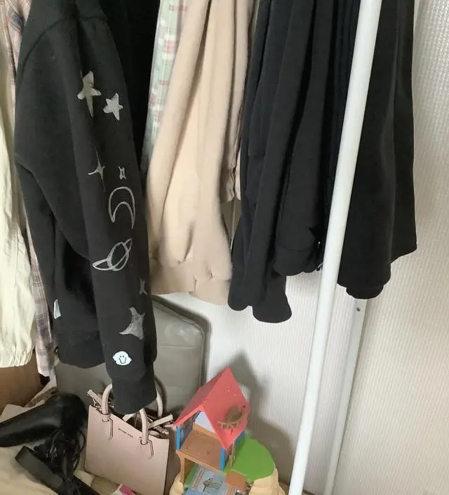 [네이버브랜드스토어 리뷰] 조립이 생각보다 어러웠어요 깔끔해서 마음에 들어요