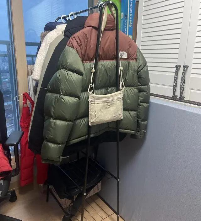 [네이버브랜드스토어 리뷰] 조립도 간편하고 너무 좋습니다.