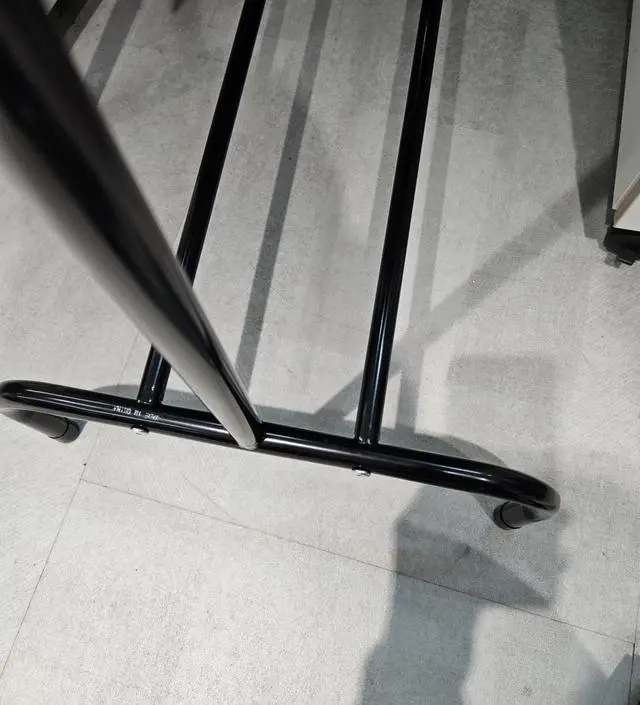 [네이버브랜드스토어 리뷰] 조금 안튼튼함 근데 저렴하니 좋음