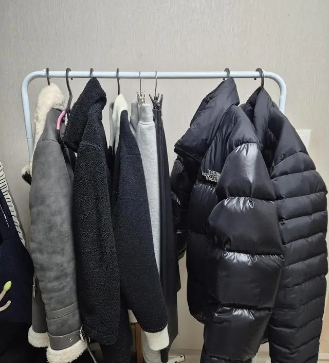 [네이버브랜드스토어 리뷰] 좁은공간에서 쓰기좋아요 가성비 좋아요.