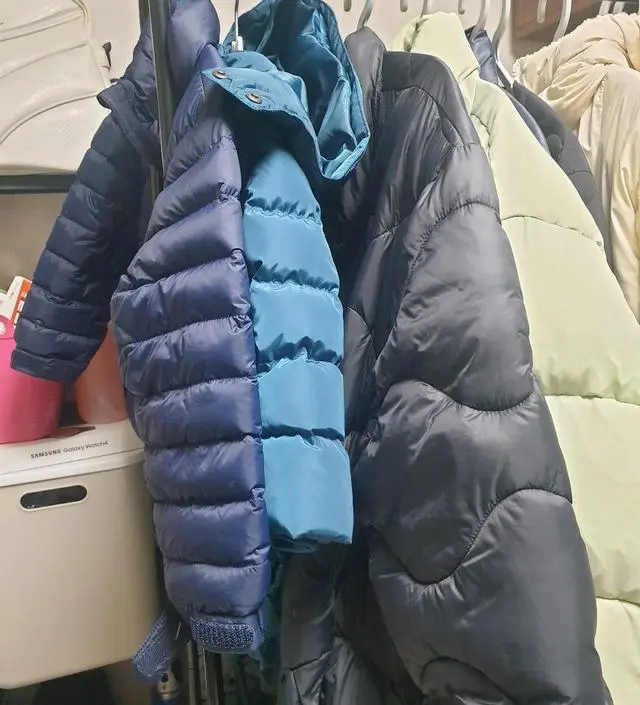 [네이버브랜드스토어 리뷰] 좁은 공간에 잘 사용하고 있습니다.