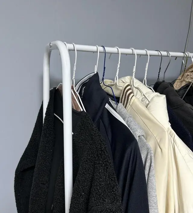 [네이버브랜드스토어 리뷰] 좁은공간 활용으로 옷도 많이 걸려요